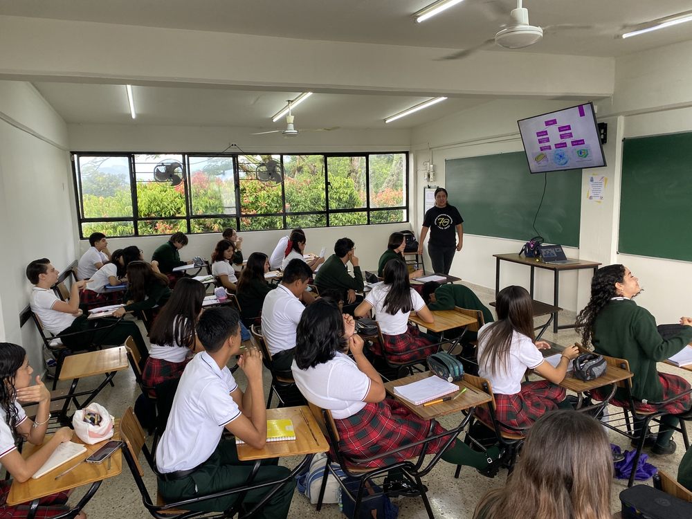 Alumnos de bachillerato en clase
